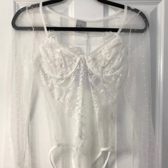 Princess Polly White Lace Bodysuit - Picture 5 of 5
